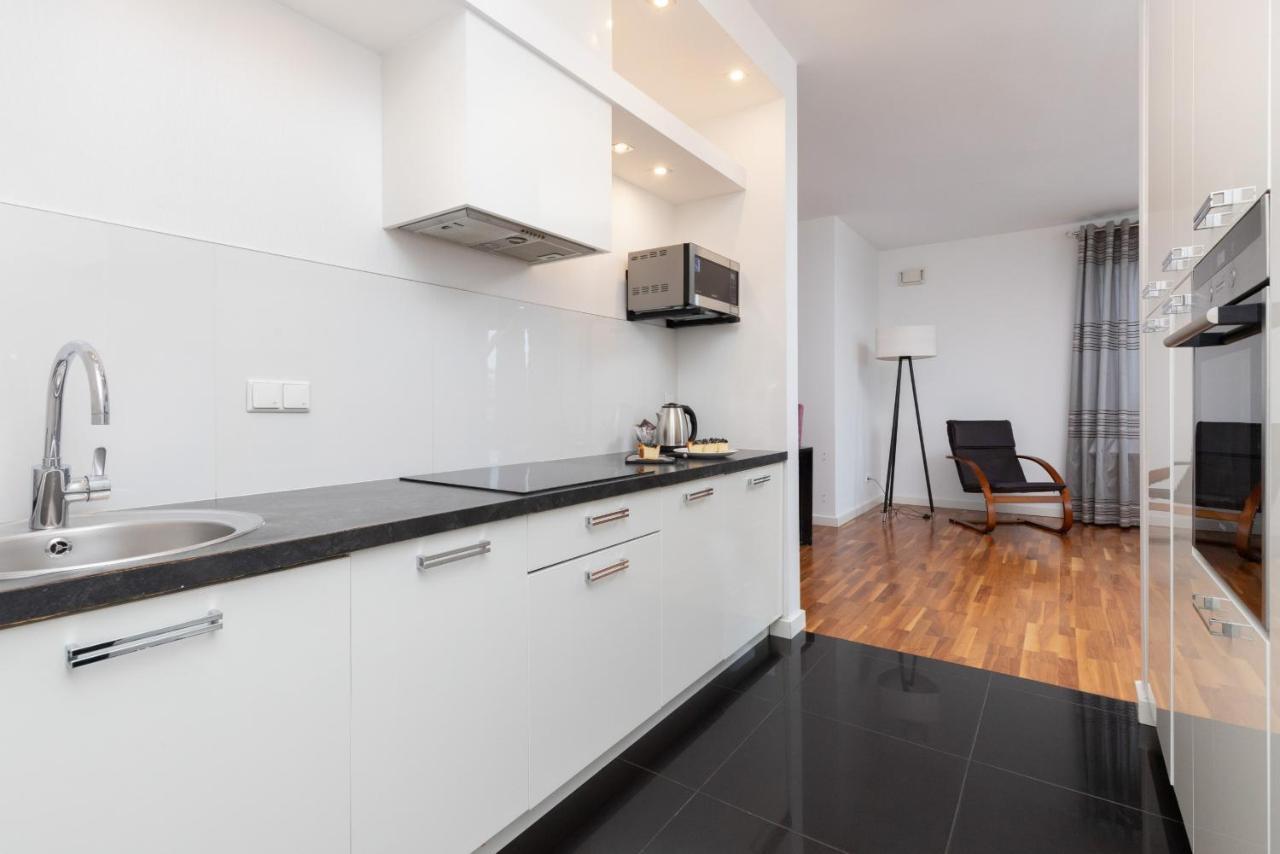 Atelier Residence Apartment By Noclegi Renters Warszawa Exteriör bild
