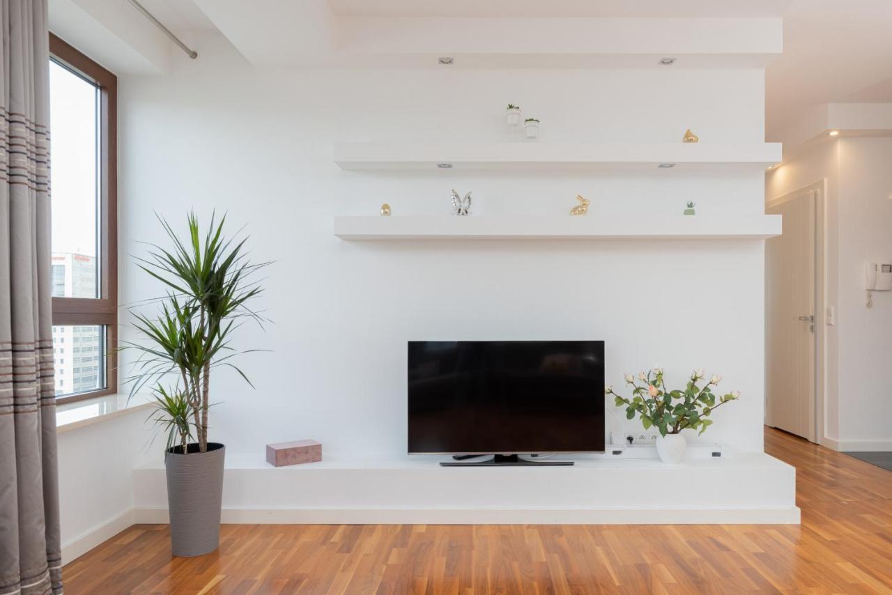Atelier Residence Apartment By Noclegi Renters Warszawa Exteriör bild