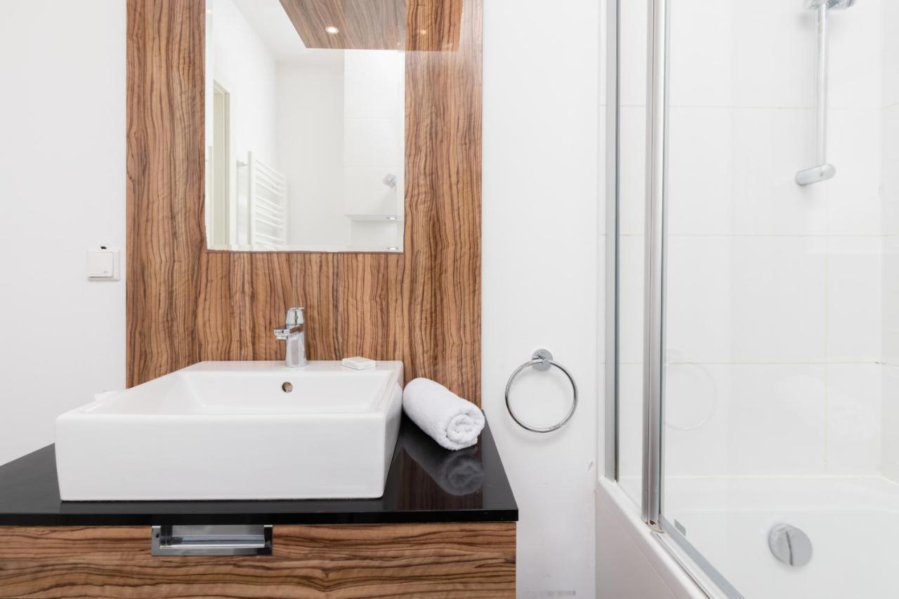 Atelier Residence Apartment By Noclegi Renters Warszawa Exteriör bild