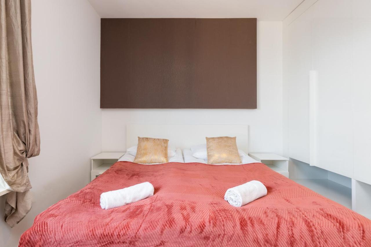Atelier Residence Apartment By Noclegi Renters Warszawa Exteriör bild